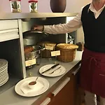 Christine Aparthotel 3*