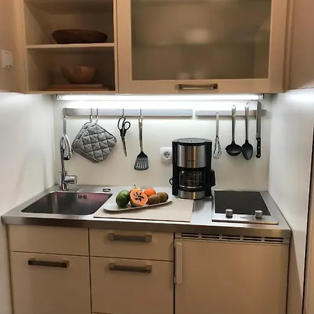 Christine Aparthotel 3*