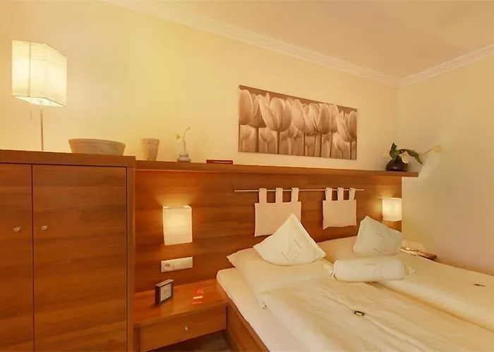 Christine Apartahotel 3*